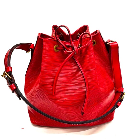 - Louis Vuitton LV Shoulder Bag M44107 Petit Noe Red Epi made in France 🇫🇷 - Picture 2 of 8